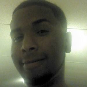 Meet your Posher, Luis